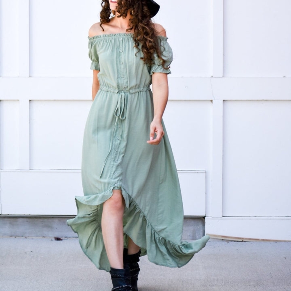 Chic Off-Shoulder Sage Dress